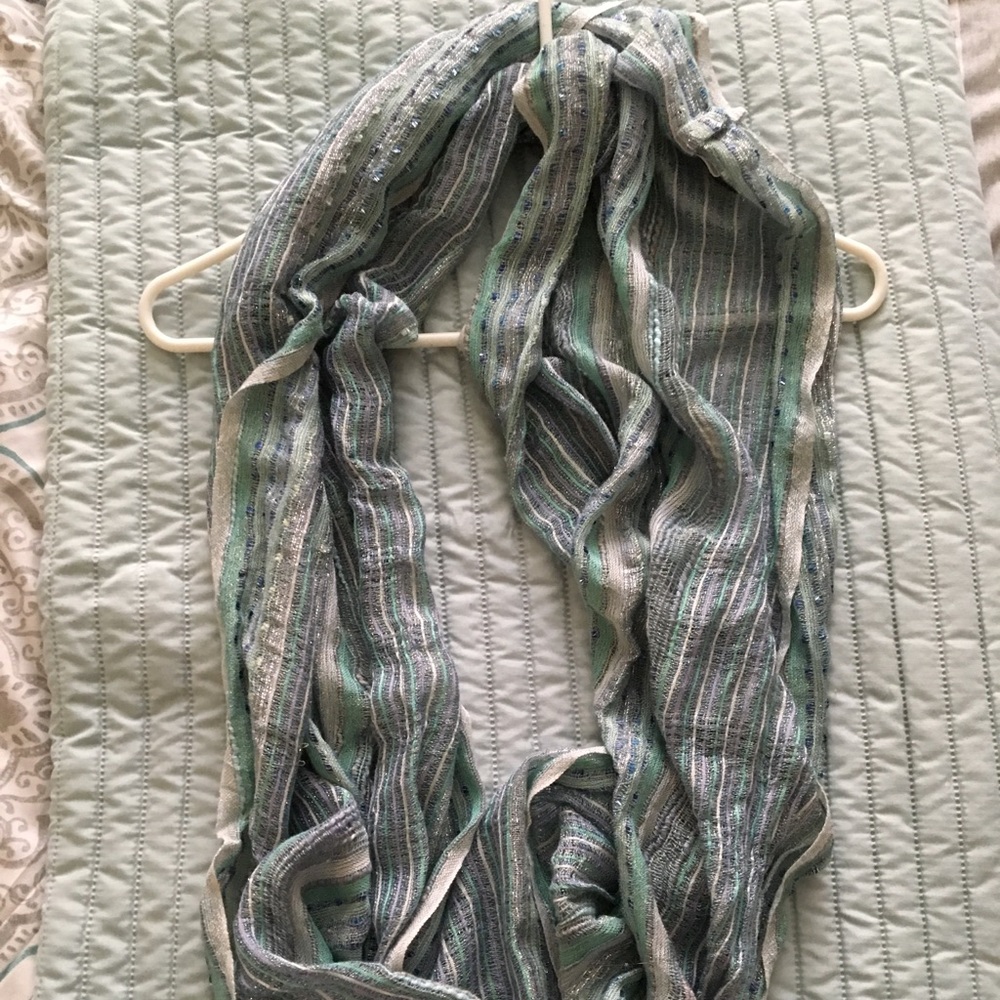 Infinity Scarf - Picture 2 of 4